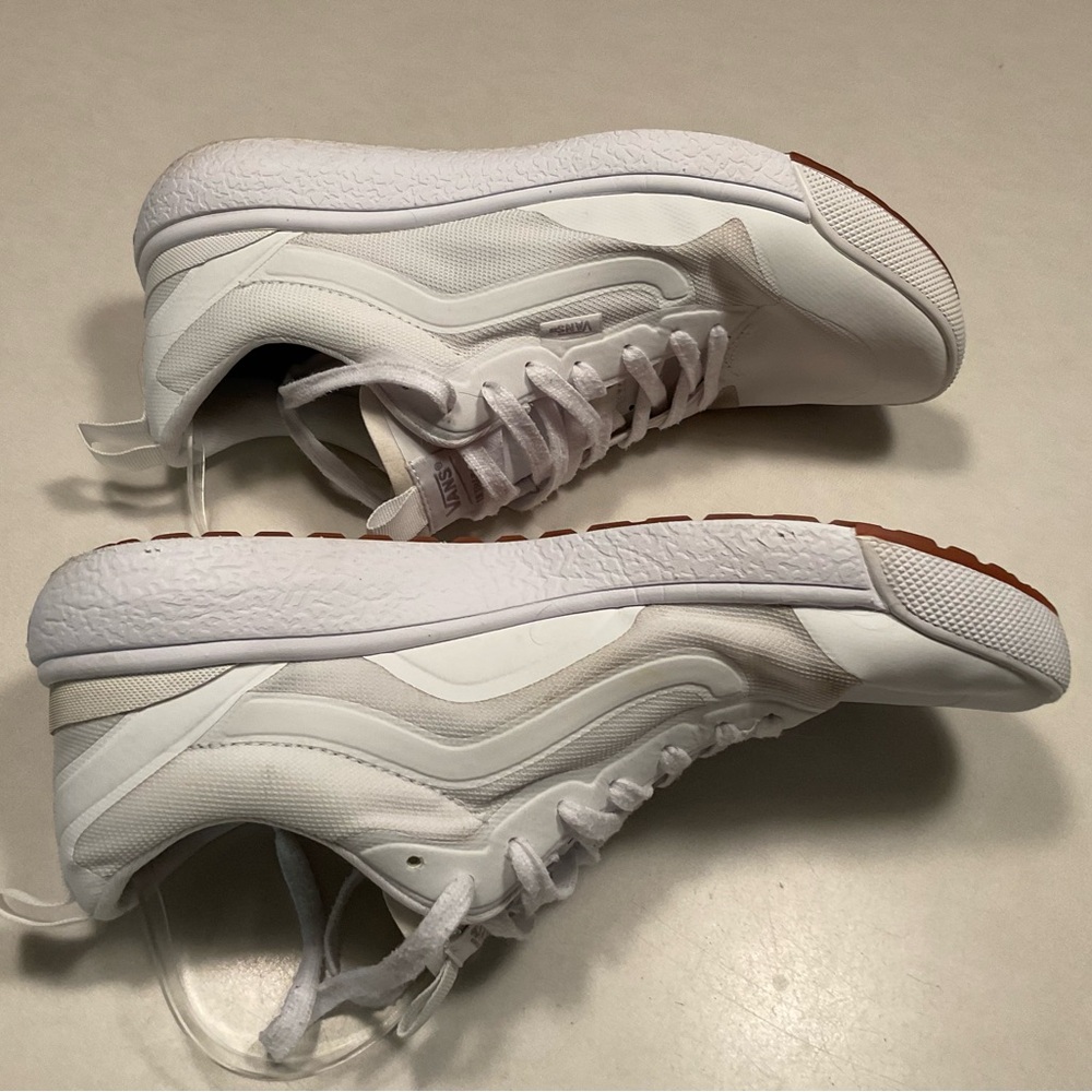 UltraRange vans - Picture 7 of 8